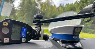 Jechał o 61 km/h za szybko i stracił prawo jazdy